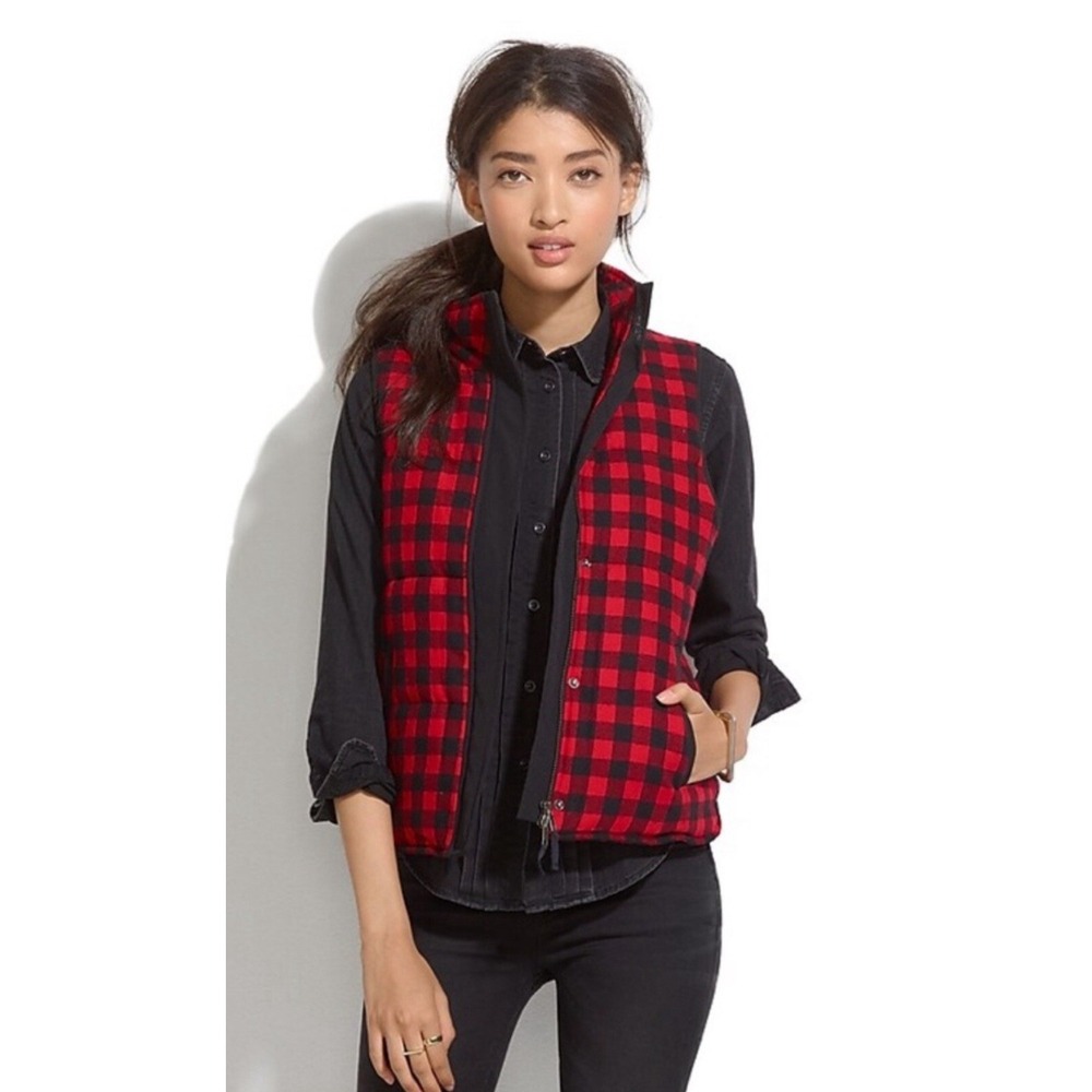 Madewell Red Black Buffalo Plaid Quilted Puffer Vest - Womens Warm Layer